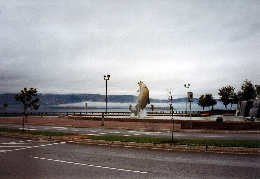 1998 - Canada 44 (Campbellton, New Brunswick).jpg